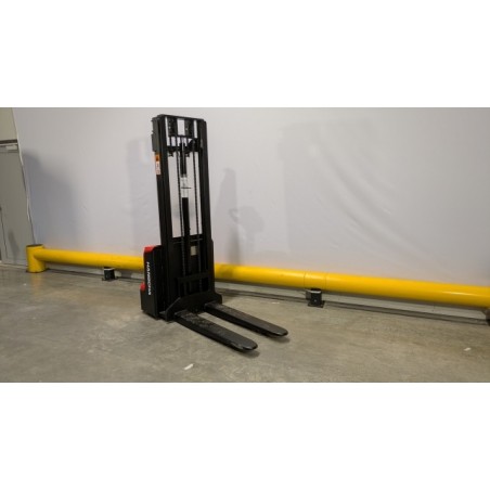 NEUWERTH Logistics SA - Hangcha - CDD15-WS - Gerbeur électrique