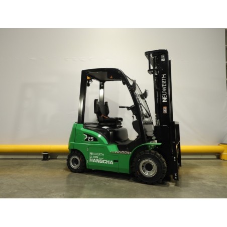 NEUWERTH Logistics SA - Hangcha - CPD25-XD6-SI21 - Chariot-élévateur électrique NEUWERTH Logistics SA - Hangcha - CPD25-XD6-SI21 - Chariot-élévateur électrique