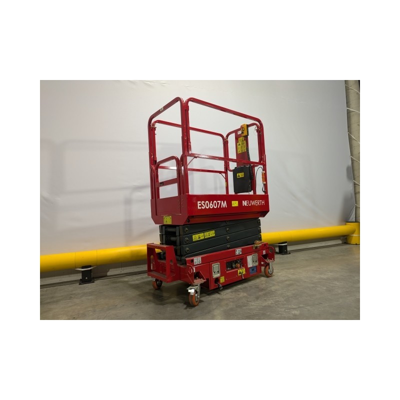 NEUWERTH Logistics SA - Neslift - KDQU0607 - Nacelle-élévatrice