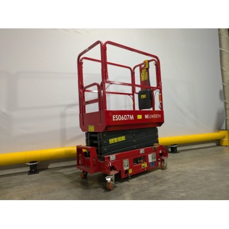 NEUWERTH Logistics SA - Neslift - KDQU0607 - Nacelle-élévatrice