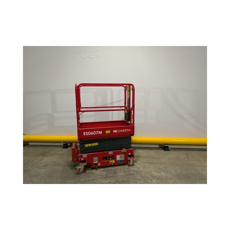NEUWERTH Logistics SA - Neslift - KDQU0607 - Nacelle-élévatrice