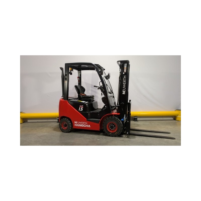 NEUWERTH Logistics SA - Hangcha - CPCD15-XH7F - Chariot-élévateur Diesel