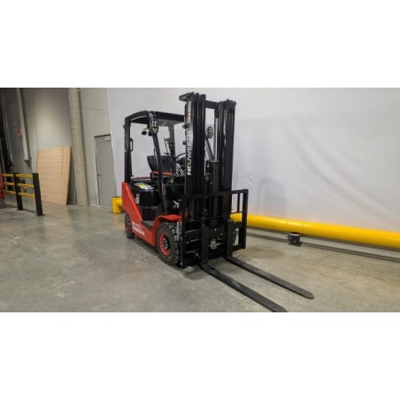 NEUWERTH Logistics SA - Hangcha - CPCD15-XH7F - Chariot-élévateur Diesel