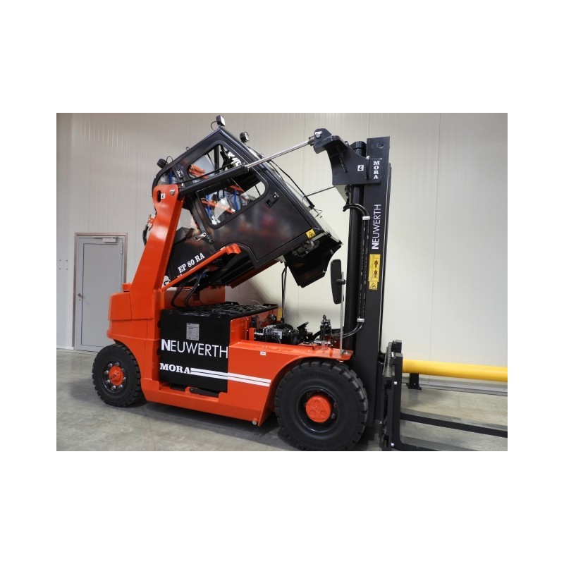 NEUWERTH Logistics SA - Mora - EP 80 RA - Chariot-élévateur électrique