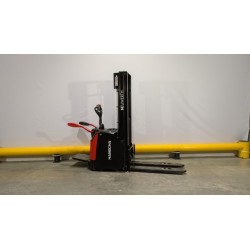 NEUWERTH Logistics SA - Hangcha - CDD16-AZ3S-L - Gerbeur électrique