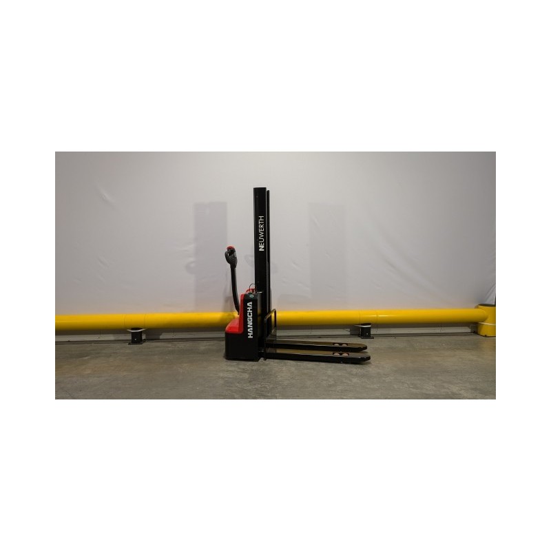 NEUWERTH Logistics SA - Hangcha - CDD10-AMC2 - Gerbeur électrique NEUWERTH Logistics SA - Hangcha - CDD10-AMC2 - Gerbeur électrique