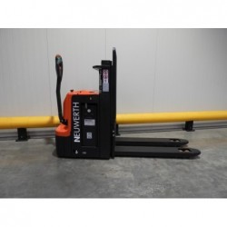 NEUWERTH Logistics SA - Neslift - SR 1000 TD - Gerbeur électrique