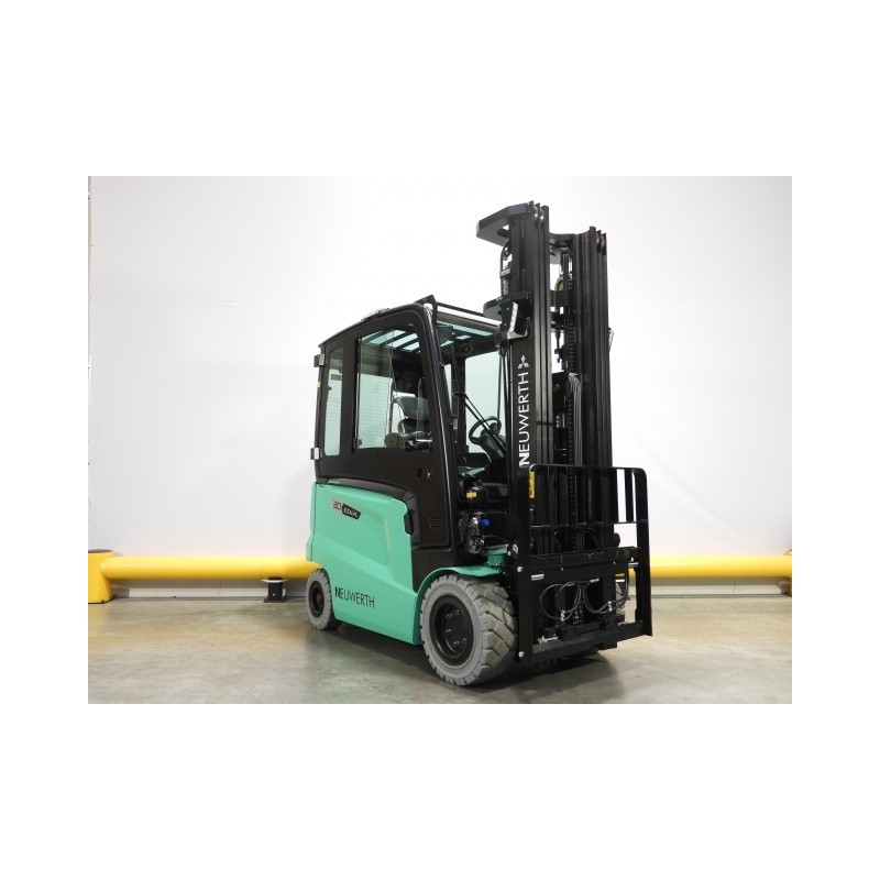 NEUWERTH Logistics SA - Mitsubishi - FB30ACN - Chariot-élévateur électrique