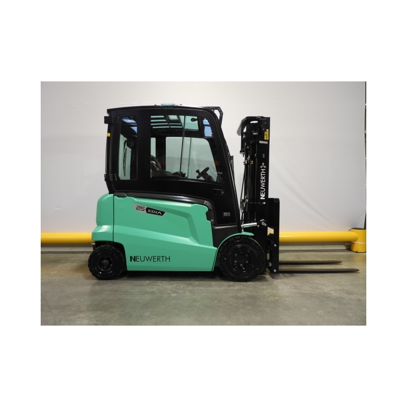 NEUWERTH Logistics SA - Mitsubishi - FB25AN - Chariot-élévateur électrique