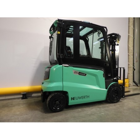 NEUWERTH Logistics SA - Mitsubishi - FB25AN - Chariot-élévateur électrique