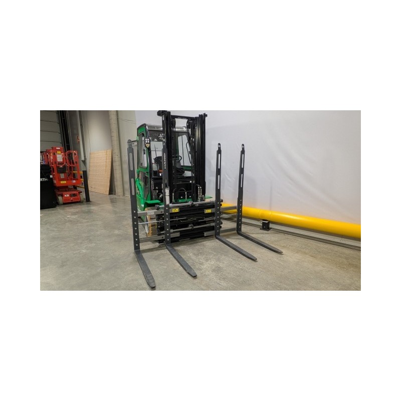 NEUWERTH Logistics SA - Hangcha - CPD30-XCY2H-SI - Chariot-élévateur électrique