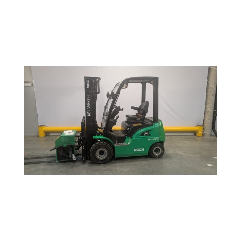 NEUWERTH Logistics SA - Hangcha - CPD25-XD6-SI21 - Chariot-élévateur électrique