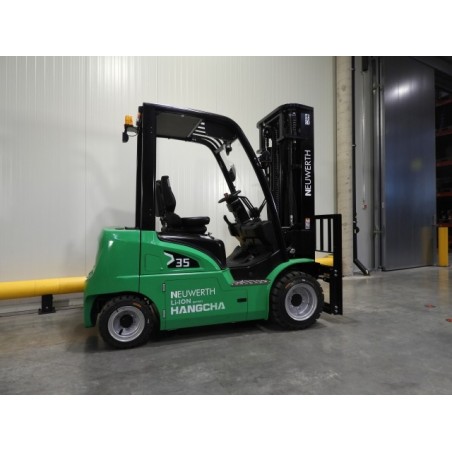 NEUWERTH Logistics SA - Hangcha - CPD35-XD4-SI21 - Chariot-élévateur électrique