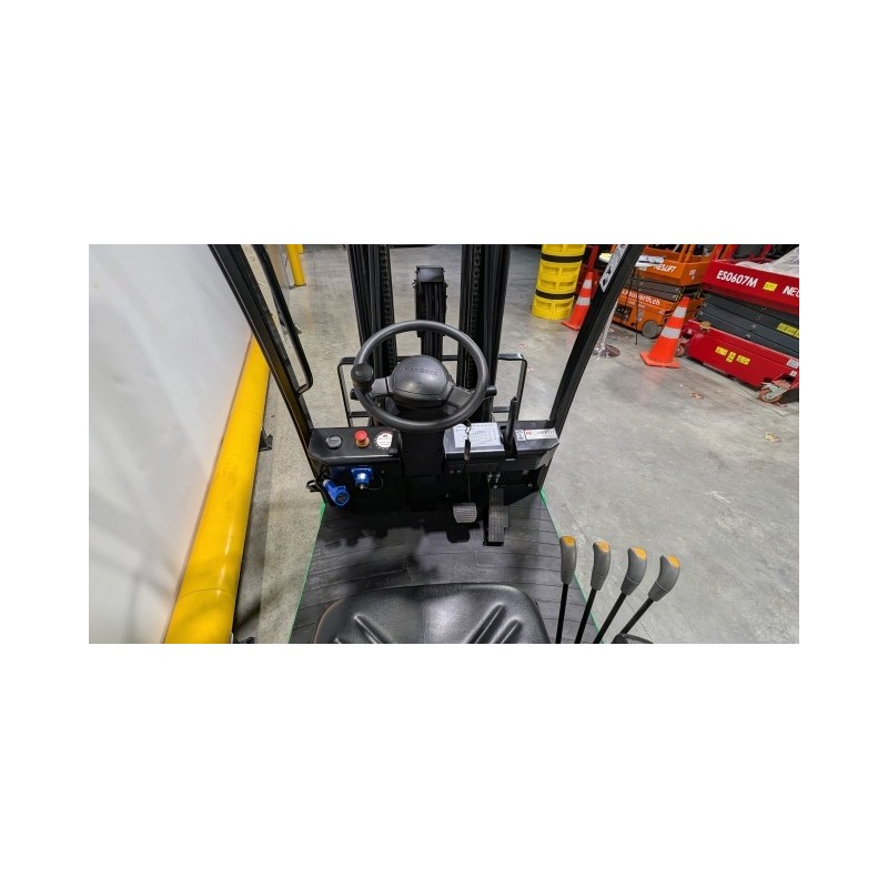 NEUWERTH Logistics SA - Hangcha - CPDS15-XD2-SI - Chariot-élévateur électrique