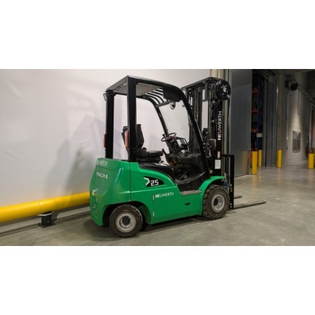 NEUWERTH Logistics SA - Hangcha - CPD25-XD4-SI21 - Chariot-élévateur électrique