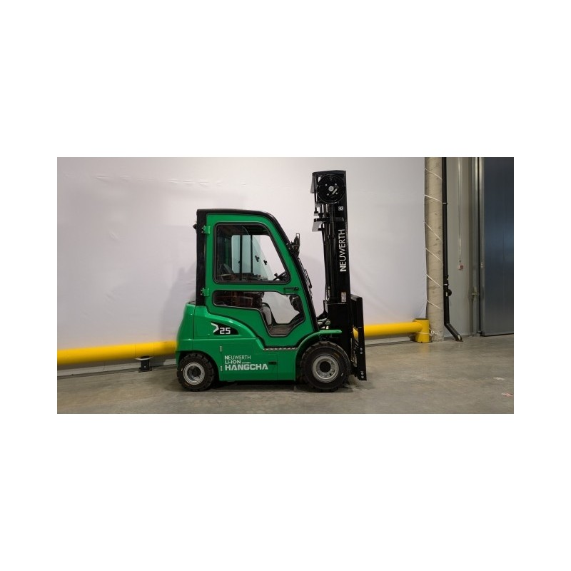 NEUWERTH Logistics SA - Hangcha - CPD25-XD4-SI21 - Chariot-élévateur électrique