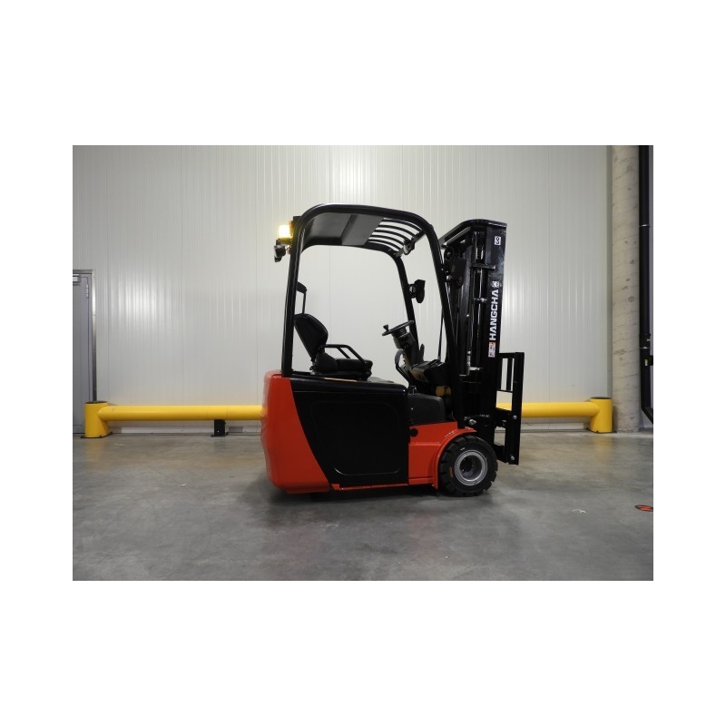 NEUWERTH Logistics SA - Hangcha - CPDS15-AHC2 - Chariot-élévateur électrique