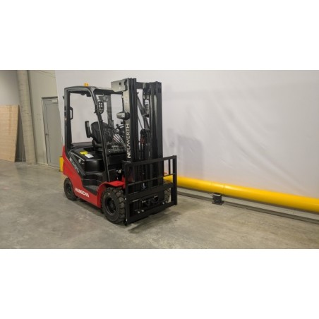 NEUWERTH Logistics SA - Hangcha - CPCD18-X2H7F1 - Chariot-élévateur Diesel