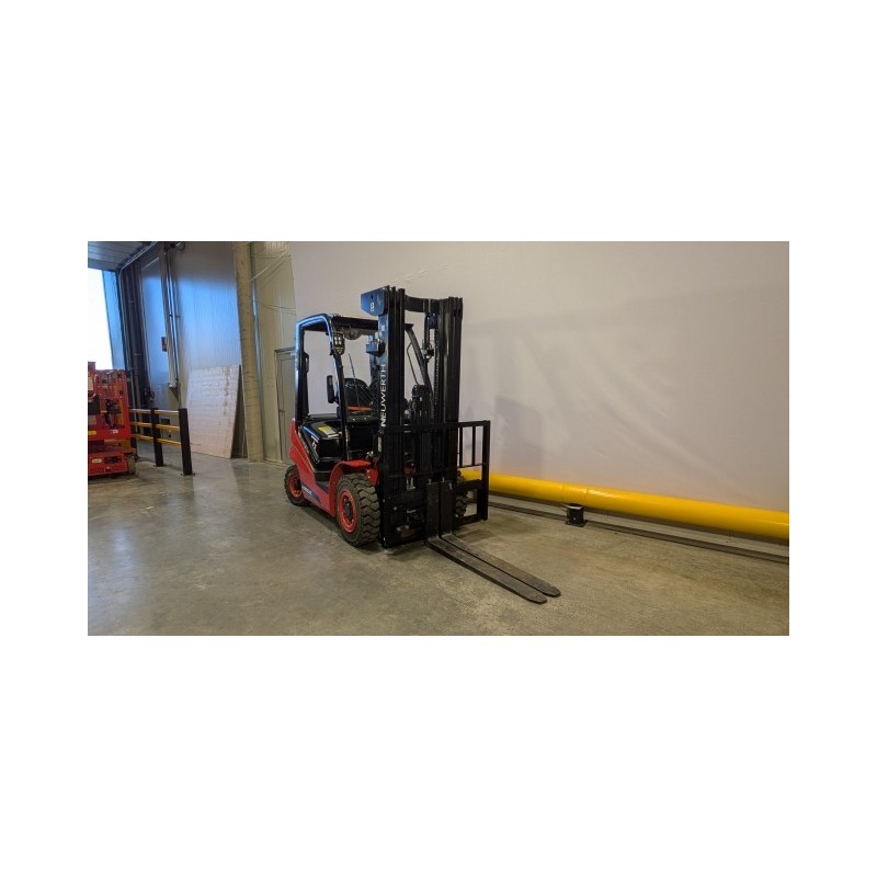 NEUWERTH Logistics SA - Hangcha - CPCD25-X2H7F1 - Chariot-élévateur Diesel