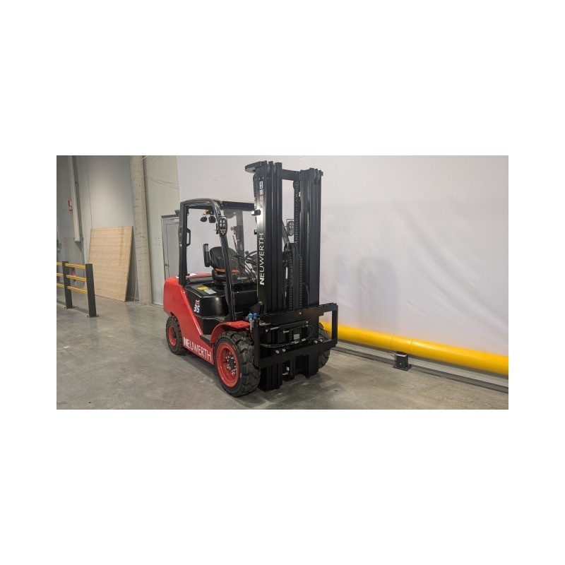 NEUWERTH Logistics SA - Hangcha - CPCD35-XH7F - Chariot-élévateur Diesel