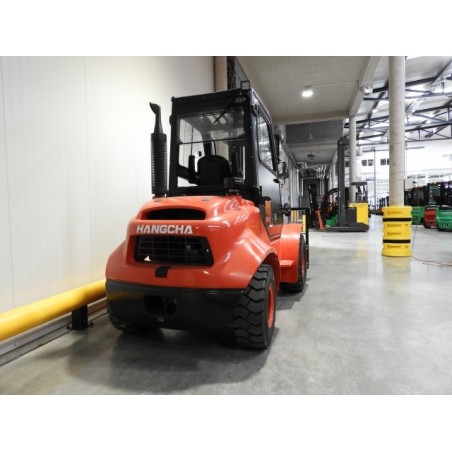 NEUWERTH Logistics SA - Hangcha - CPCD25-XW98E-RT2 - Chariot-élévateur Diesel