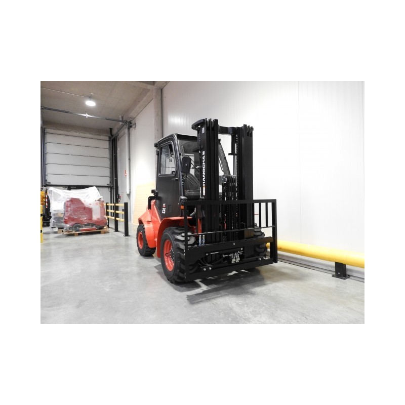 NEUWERTH Logistics SA - Hangcha - CPCD25-XW98E-RT2 - Chariot-élévateur Diesel