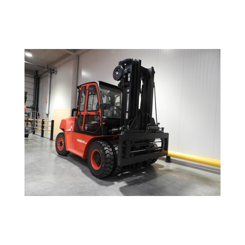 NEUWERTH Logistics SA - Hangcha - CPCD70-XW95G - Chariot-élévateur Diesel