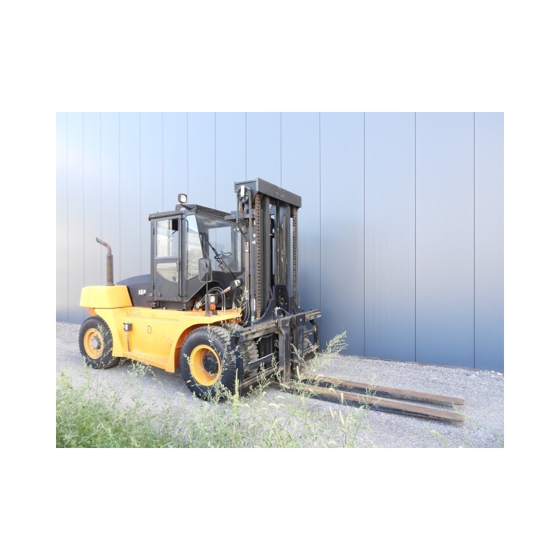 NEUWERTH Logistics SA - Hangcha - CPCD160-XW25 - Chariot-élévateur Diesel