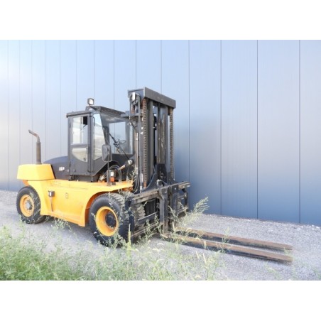 NEUWERTH Logistics SA - Hangcha - CPCD160-XW25 - Chariot-élévateur Diesel