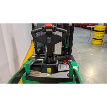 NEUWERTH Logistics SA - Hangcha - CDD16-XT1S-SIL - Gerbeur électrique NEUWERTH Logistics SA - Hangcha - CDD16-XT1S-SIL - Gerbeur électrique