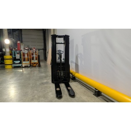 NEUWERTH Logistics SA - Hangcha - CDD16-XT1S-SI - Gerbeur électrique