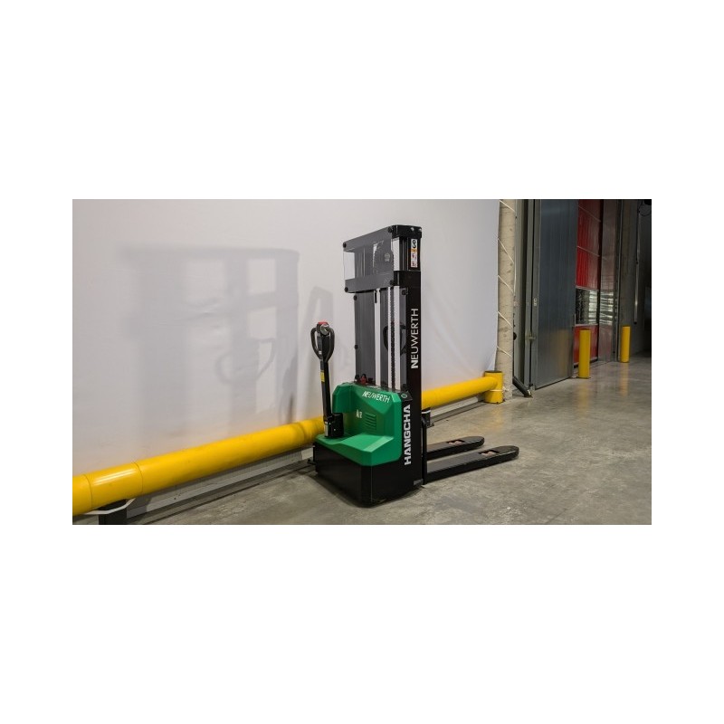 NEUWERTH Logistics SA - Hangcha - CDD12-A2MC2-ISZ - Gerbeur électrique NEUWERTH Logistics SA - Hangcha - CDD12-A2MC2-ISZ - Gerbeur électrique