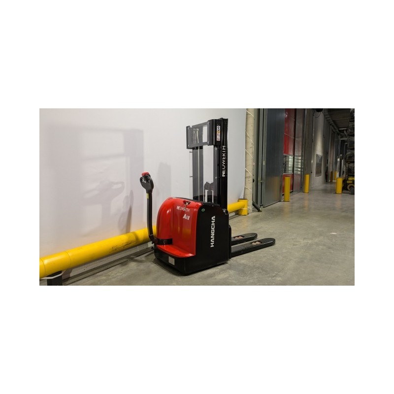 NEUWERTH Logistics SA - Hangcha - CDD12-AC2 - Gerbeur électrique