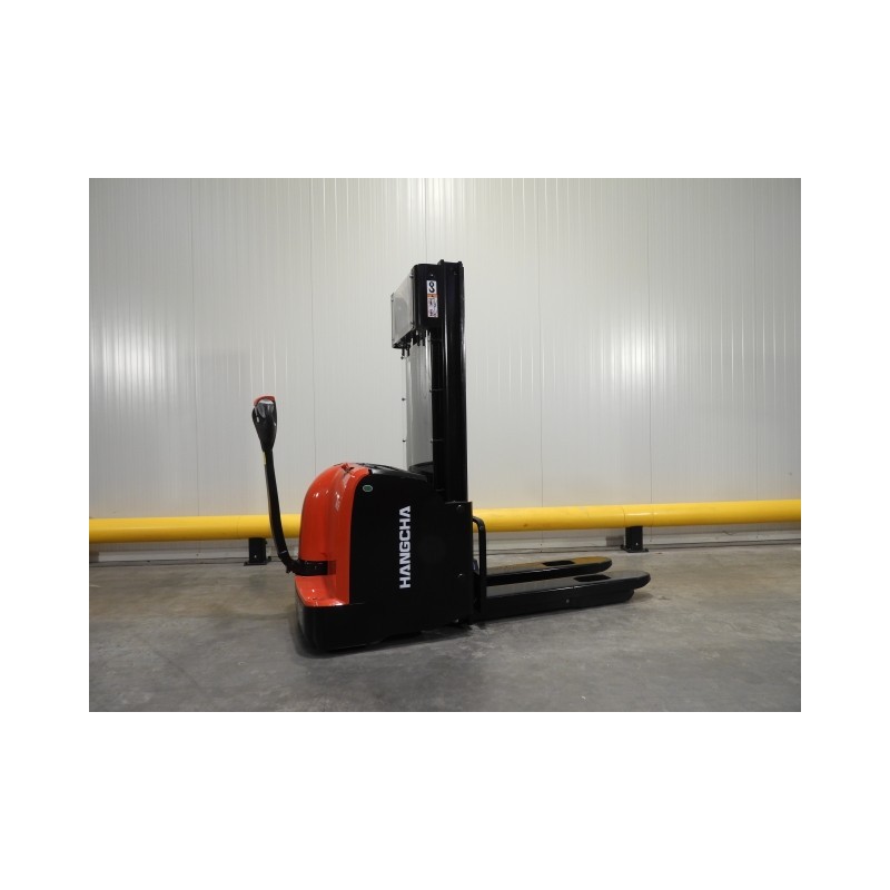 NEUWERTH Logistics SA - Hangcha - CDD12-AC1-L - Gerbeur électrique