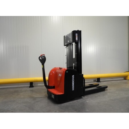 NEUWERTH Logistics SA - Hangcha - CDD12-AC1-L - Gerbeur électrique