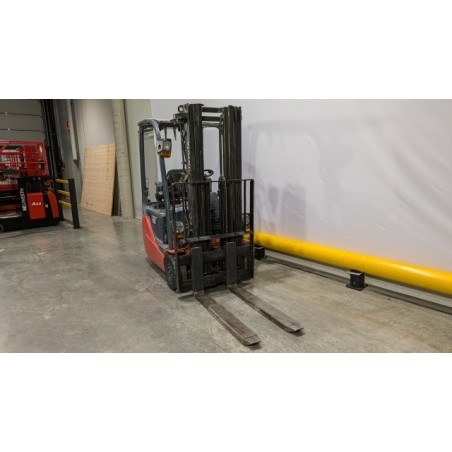 NEUWERTH Logistics SA - Toyota - 8FBET15 - Chariot-élévateur électrique