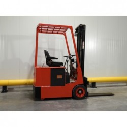 NEUWERTH Logistics SA - Mariotti - fcb 3/13 - Chariot-élévateur électrique