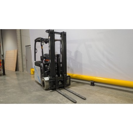 NEUWERTH Logistics SA - Atlet - TX3-16 - Chariot-élévateur électrique