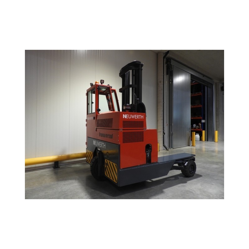 NEUWERTH Logistics SA - Transmanut - T 40 G - Chariot-élévateur multidirectionnel