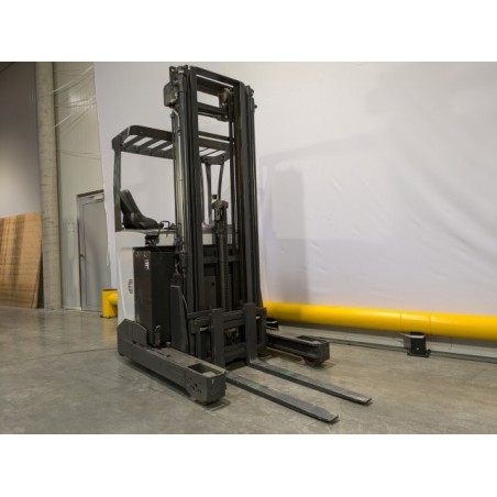 NEUWERTH Logistics SA - Nissan - ums 160 - Chariot à mât retractable