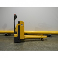 NEUWERTH Logistics SA - Jungheinrich - eje 116 - Transpalette électrique 2