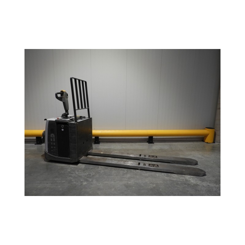 NEUWERTH Logistics SA - Atlet - PMR(PDP) 200 - Transpalette électrique