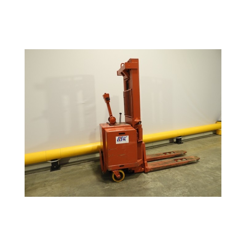 NEUWERTH Logistics SA - Bt - lsf 10/4 - Gerbeur électrique