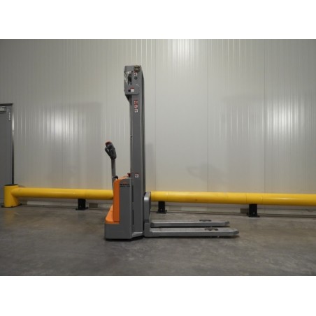 NEUWERTH Logistics SA - Still - ecv 10 - Gerbeur électrique