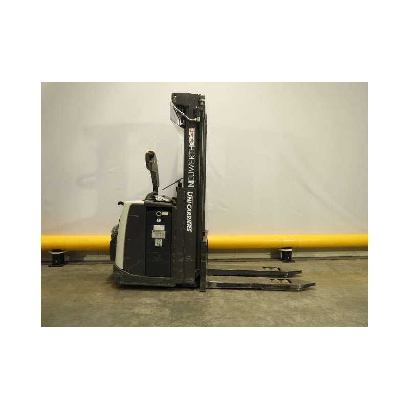NEUWERTH Logistics SA - Atlet - PSP 160 - Gerbeur électrique
