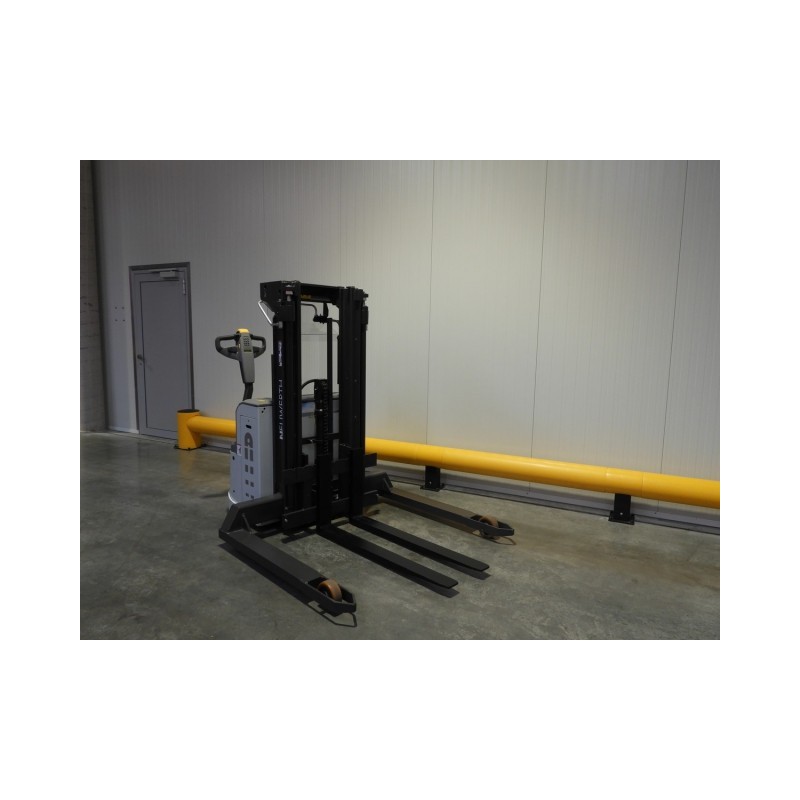 NEUWERTH Logistics SA - Atlet - PSH 200 - Gerbeur électrique NEUWERTH Logistics SA - Atlet - PSH 200 - Gerbeur électrique