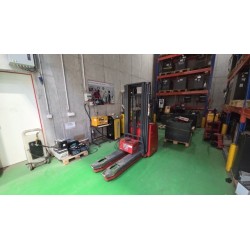 NEUWERTH Logistics SA - Neslift - SR 1300 PGD - Gerbeur électrique