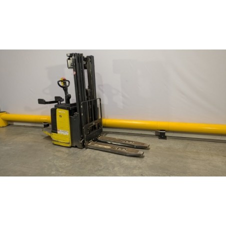 NEUWERTH Logistics SA - Komatsu - MWS14FA-1R - Gerbeur électrique NEUWERTH Logistics SA - Komatsu - MWS14FA-1R - Gerbeur électrique