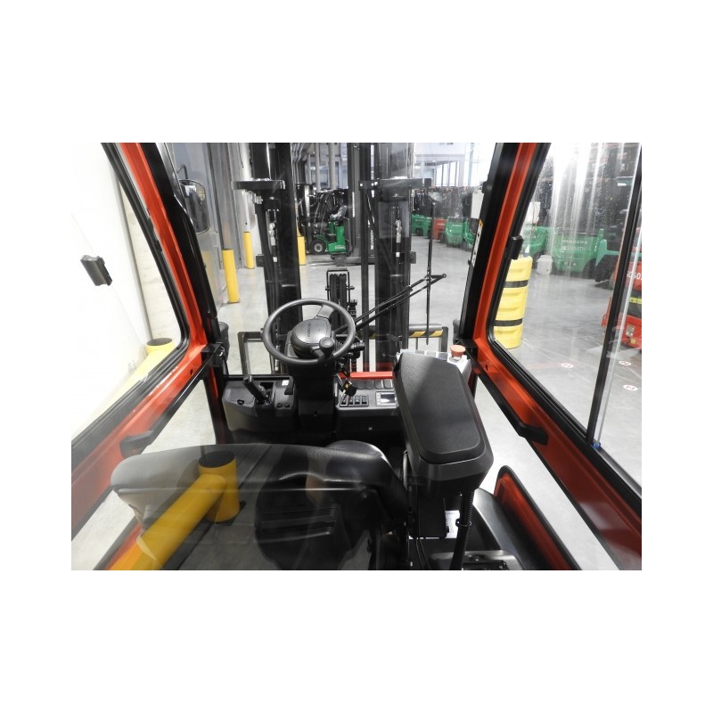 NEUWERTH Logistics SA - Hangcha - CPD30-XC4 - Chariot-élévateur électrique