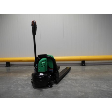 NEUWERTH Logistics SA - Hangcha - CBD18-JL3 - Transpalette électrique NEUWERTH Logistics SA - Hangcha - CBD18-JL3 - Transpalette électrique